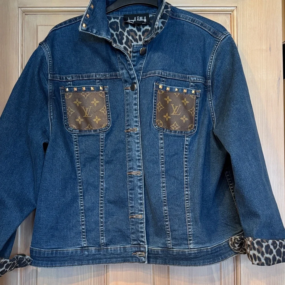 Joseph Ribkoff Blue Denim Reversible Jacket with Leopard Print - Picture 3 of 5